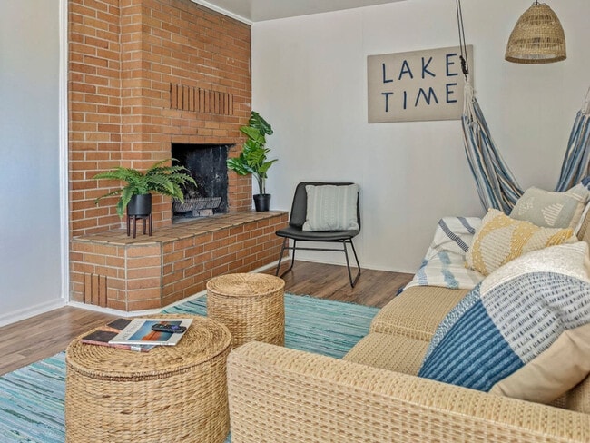 property at 170 E 100 N