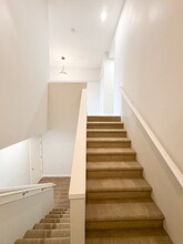 1645 E Cheery Lynn Rd in Phoenix, AZ - Building Photo - Building Photo