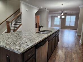 1323 Faircrest Wy in Suwanee, GA - Building Photo - Building Photo