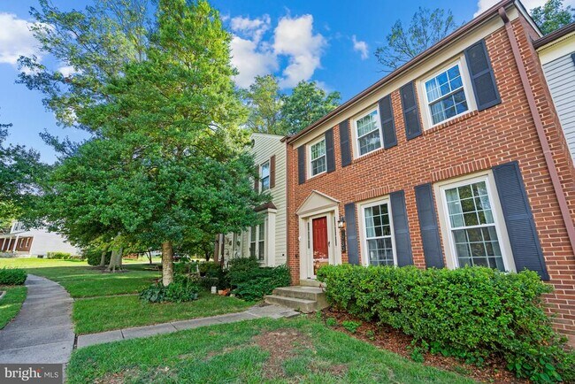 7930 Bubbling Brook Cir in Springfield, VA - Building Photo - Building Photo