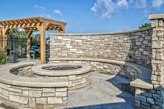 Lumen Heights in Bellevue, NE - Building Photo - Building Photo