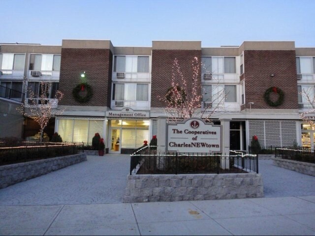 CharlesNewtown in Charlestown, MA - Foto de edificio