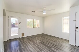1459 E Shari St in San Tan Valley, AZ - Building Photo - Building Photo