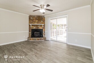 2104 Hillbeck Dr in Columbia, SC - Foto de edificio - Building Photo