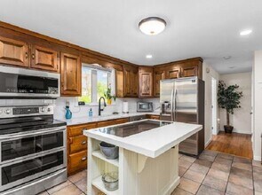 34 Cate St in Epping, NH - Building Photo - Building Photo