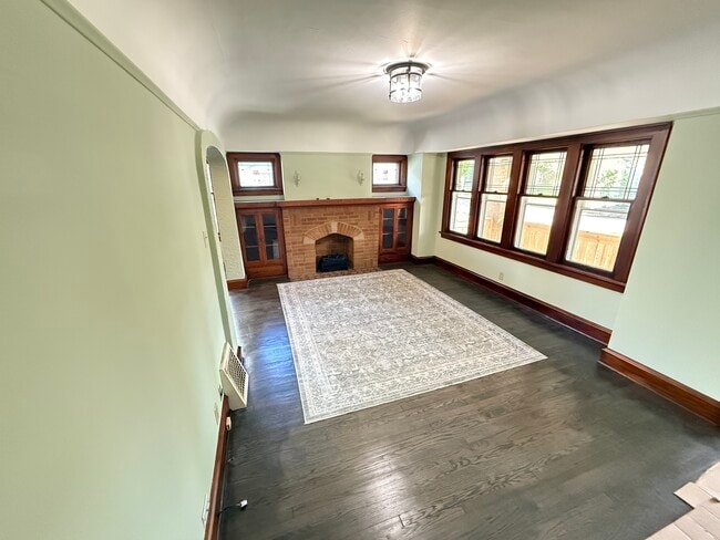 4518 W Medford Ave in Milwaukee, WI - Foto de edificio - Building Photo