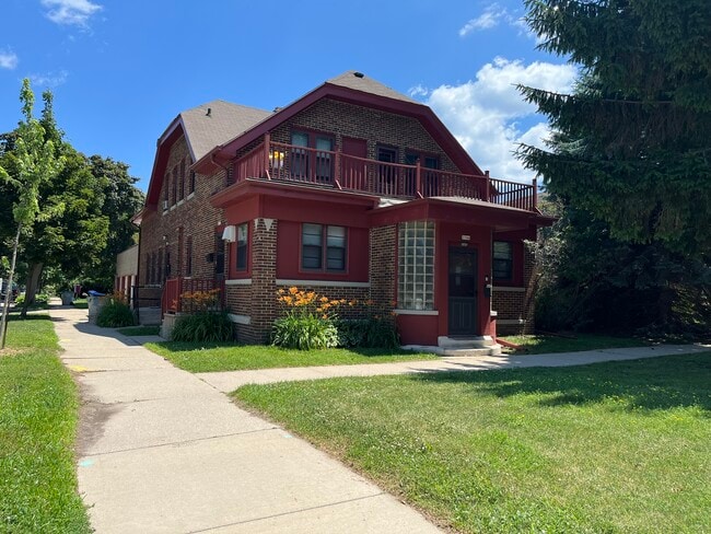 1211 E Saveland Ave, Unit 1211, Unit 1211