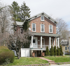 507 Main St in Port Jefferson, NY - Building Photo - Primary Photo