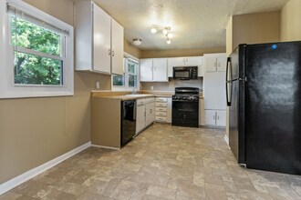 738 Moriston Rd in Fayetteville, NC - Building Photo - Building Photo