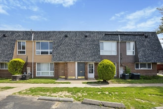 1760 Tomlinson Rd in Philadelphia, PA - Building Photo - Building Photo