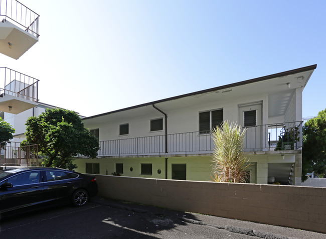 1643 Liholiho St in Honolulu, HI - Foto de edificio - Building Photo