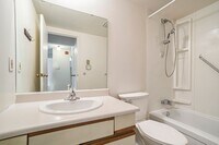 6 Charlotte Pl photo'