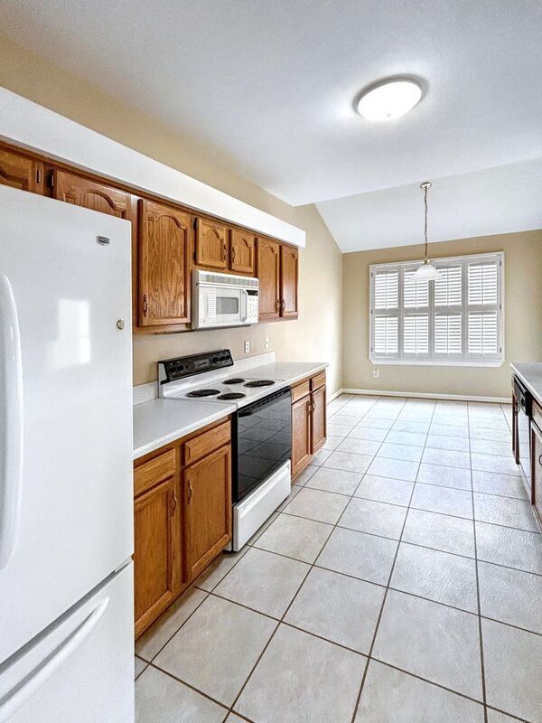 306 Hamlet Ct in Yorktown, VA - Building Photo - Building Photo