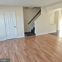 9279 Kristy Dr in Manassas Park, VA - Building Photo
