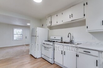 4311 E Lincoln St in Wichita, KS - Building Photo - Building Photo