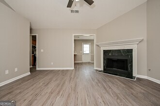 325 Countryside Ln in Covington, GA - Building Photo - Building Photo