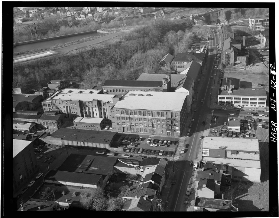 The Art Factory Lofts in Paterson, NJ - Building Photo