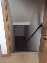 3119 W Loras Dr in Freeport, IL - Building Photo - Building Photo