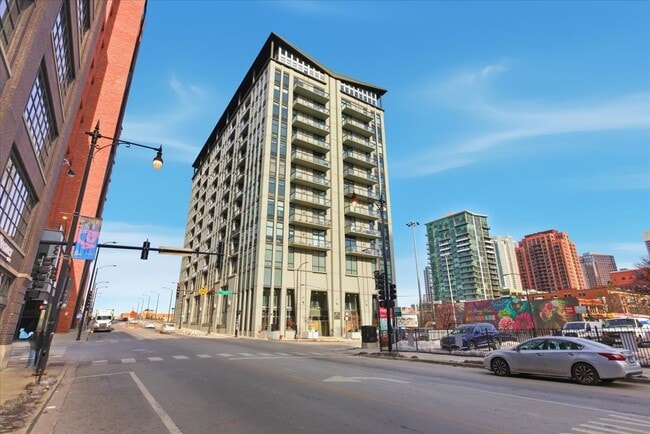 property at 740 W Fulton St