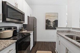 Center Point in Indianapolis, IN - Building Photo