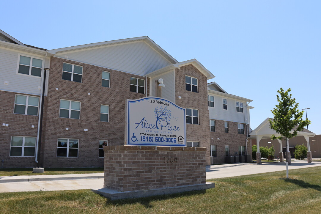 Alice Place Boone in Boone, IA - Building Photo