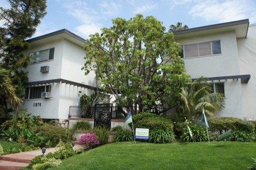 11676 Chenault Street in Los Angeles, CA - Building Photo