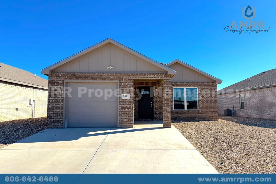 2418 N Avenue P in Lubbock, TX - Building Photo