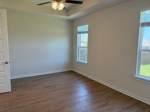 2037 Saddlery St in Leander, TX - Building Photo - Building Photo
