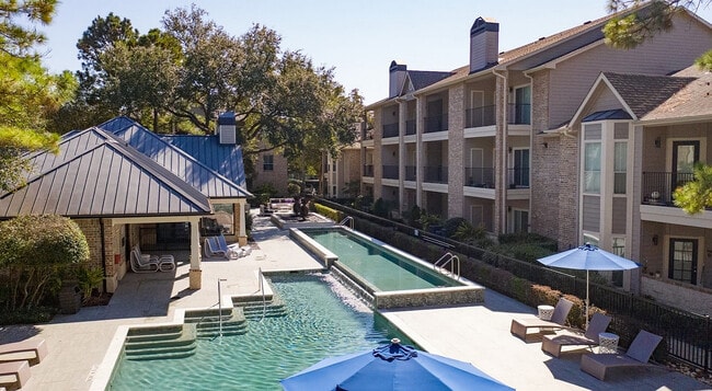 Town Center Crossing in Kingwood, TX - Building Photo - Building Photo