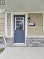 189 Village Gate Dr in Wasaga Beach, ON - Building Photo