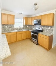 54 Ellington St in East Orange, NJ - Building Photo - Building Photo