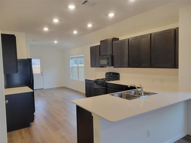 property at 319 Canley Lp