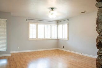 651 Hill St in Los Alamos, CA - Building Photo - Building Photo