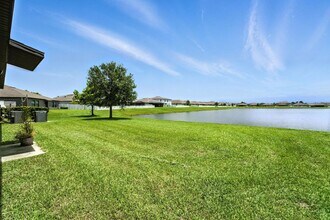 14050 Arbor Pines Dr in Riverview, FL - Building Photo - Building Photo