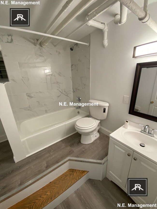 1506 Commonwealth Ave in Boston, MA - Building Photo - Building Photo
