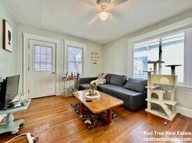 44 Day St, Unit 44 in Boston, MA - Building Photo