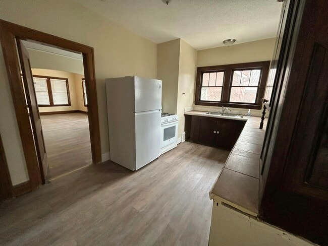 95 Ahrens St in Mount Clemens, MI - Building Photo - Building Photo
