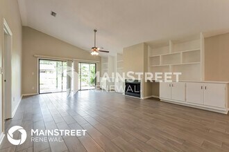 969 Belleflower Dr in Port Orange, FL - Foto de edificio - Building Photo