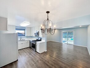 6347 Lake Arago Ave in San Diego, CA - Building Photo - Building Photo