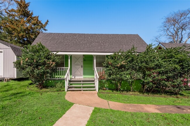 property at 3300 Elks Dr