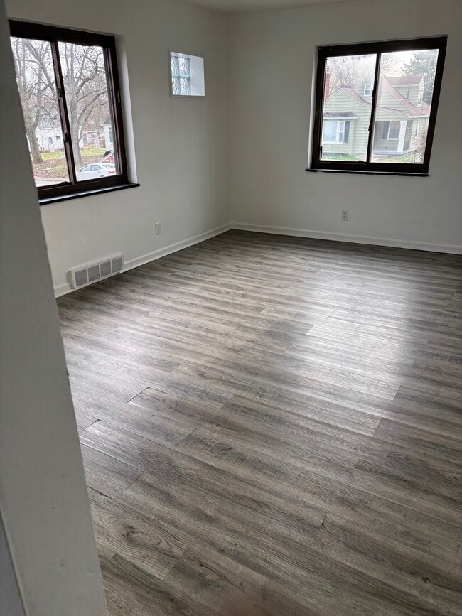 151 Niagara Ave, Unit 1 in Dayton, OH - Building Photo - Building Photo