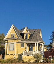 1903 Sonoma Blvd in Vallejo, CA - Foto de edificio - Building Photo