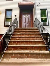 203 Moffat St in Brooklyn, NY - Building Photo - Building Photo
