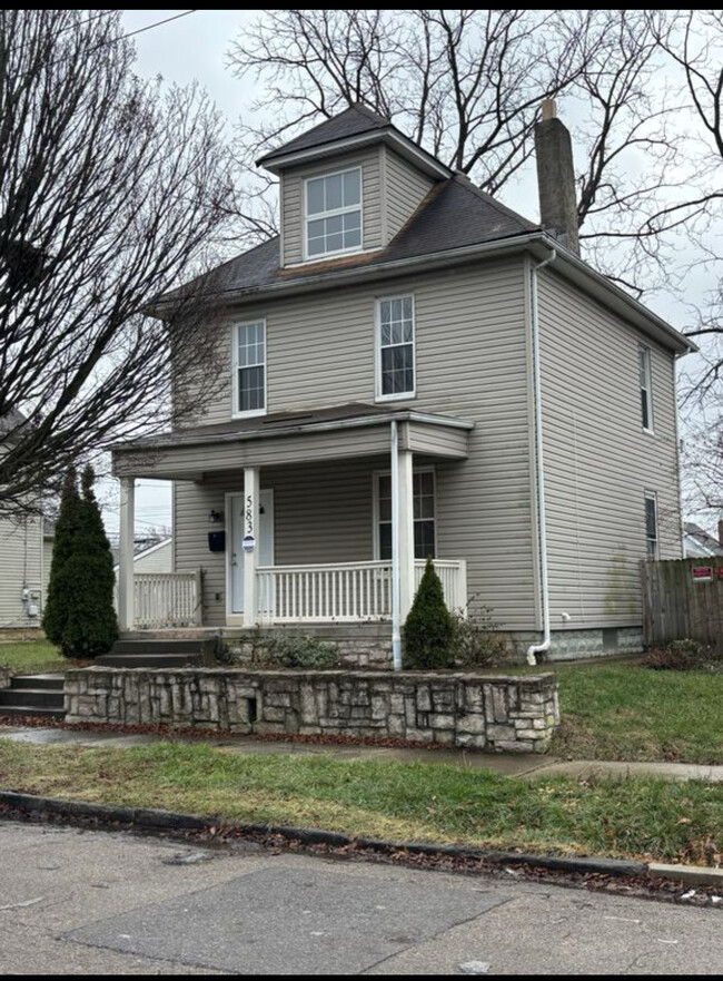 583 East Mithoff Street in Columbus, OH - Foto de edificio - Building Photo
