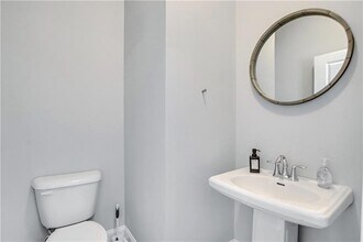 1776 Westmoreland Ln NW in Atlanta, GA - Building Photo - Building Photo