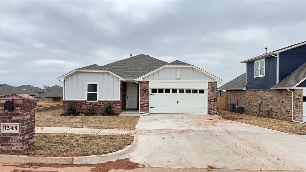 12408 Armstrong Dr in Oklahoma City, OK - Building Photo
