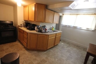 32-28 E 300 S in Provo, UT - Building Photo - Building Photo