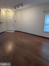 6011 Rosebud Ln in Centreville, VA - Building Photo - Building Photo
