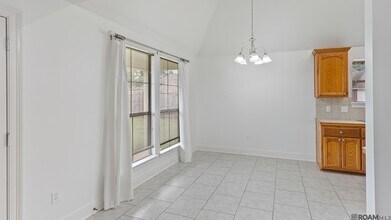 12237 Spring Valley Dr, Unit 86-3805 in Geismar, LA - Building Photo - Building Photo