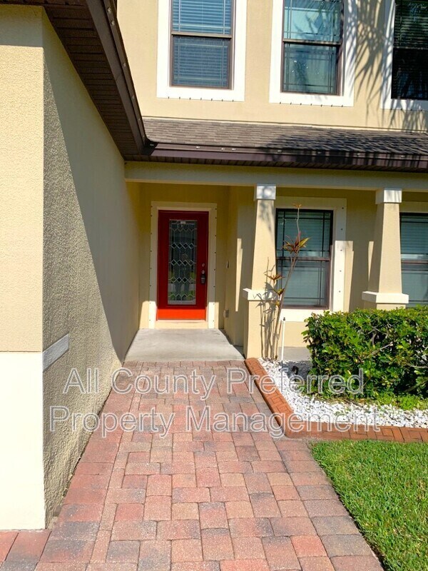 2402 Okalani St in Melbourne, FL - Building Photo - Building Photo